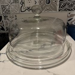Glass Cake Display