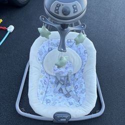 Graco Baby Swing