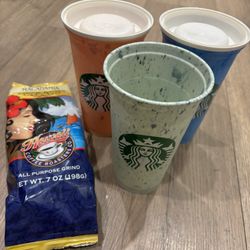 Trio Starbucks Travel Cups With Coffee 