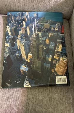 Worlds Biggest Buildings Book 📕 Hard Cover 