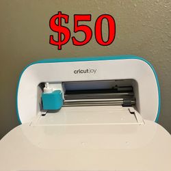 Cricut Joy With Sticker Vinyl 