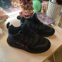 Girl Adidas Shoe Size : 9C / Used - 3 Times In Good Condition 