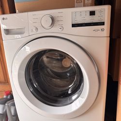 LG washer brand new