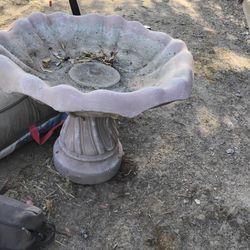 Beautiful For The Yard Two Pieces Only 100 Bucks Worth It To Put In Water And Have Birds Drink From It And Be A Beautiful Thing