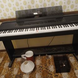Yamaha Clavinova