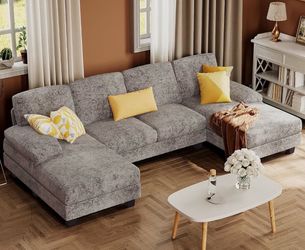Gray U-Shaped Sectional Couch with Double Chaise