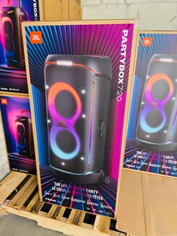 🔥 JBL PARTYBOX 720 - NUEVA EN CAJA 🔥 La bocina más dura de JBL acaba de llegar. ✅ 800W de pura potencia ✅ Luces RGB que hacen temblar la noche ✅ Blu