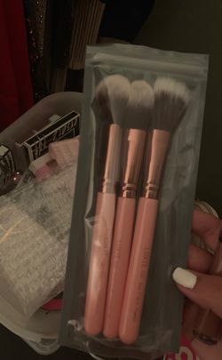 Luxie brushes