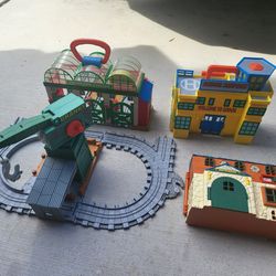 Thomas The Train And Friends Play Sets Station.