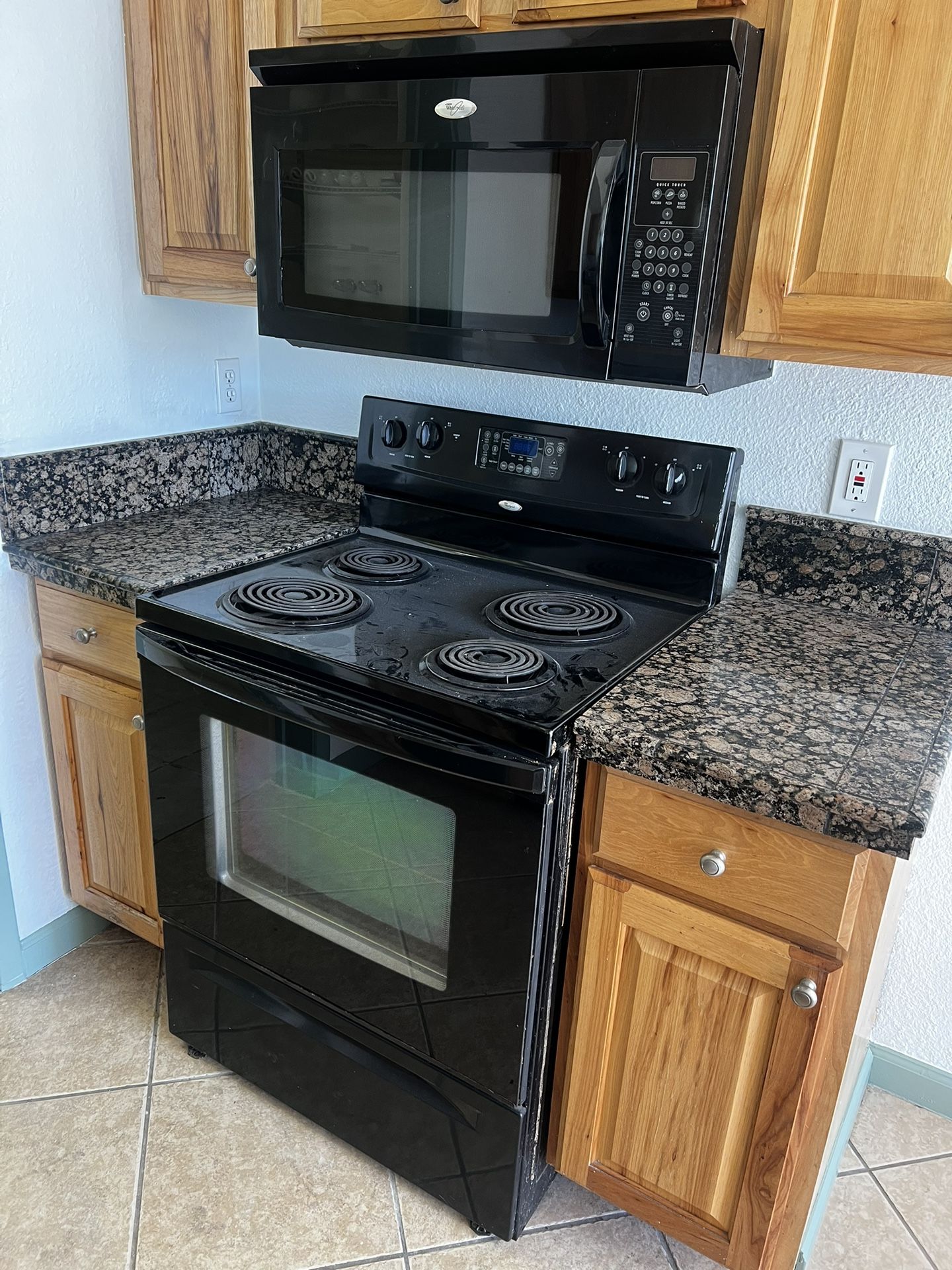 Oven And Microwave