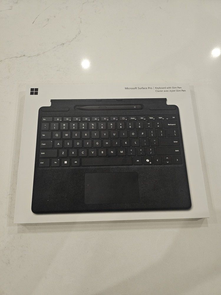 Brand NEW Microsoft Surface Pro Keyboard with Slim Pen