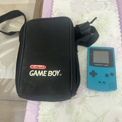 Gameboy Color With Carrying Case 