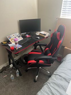 Gaming desk and chair