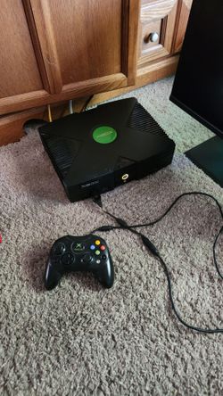 OG Xbox with cool upgrades!!