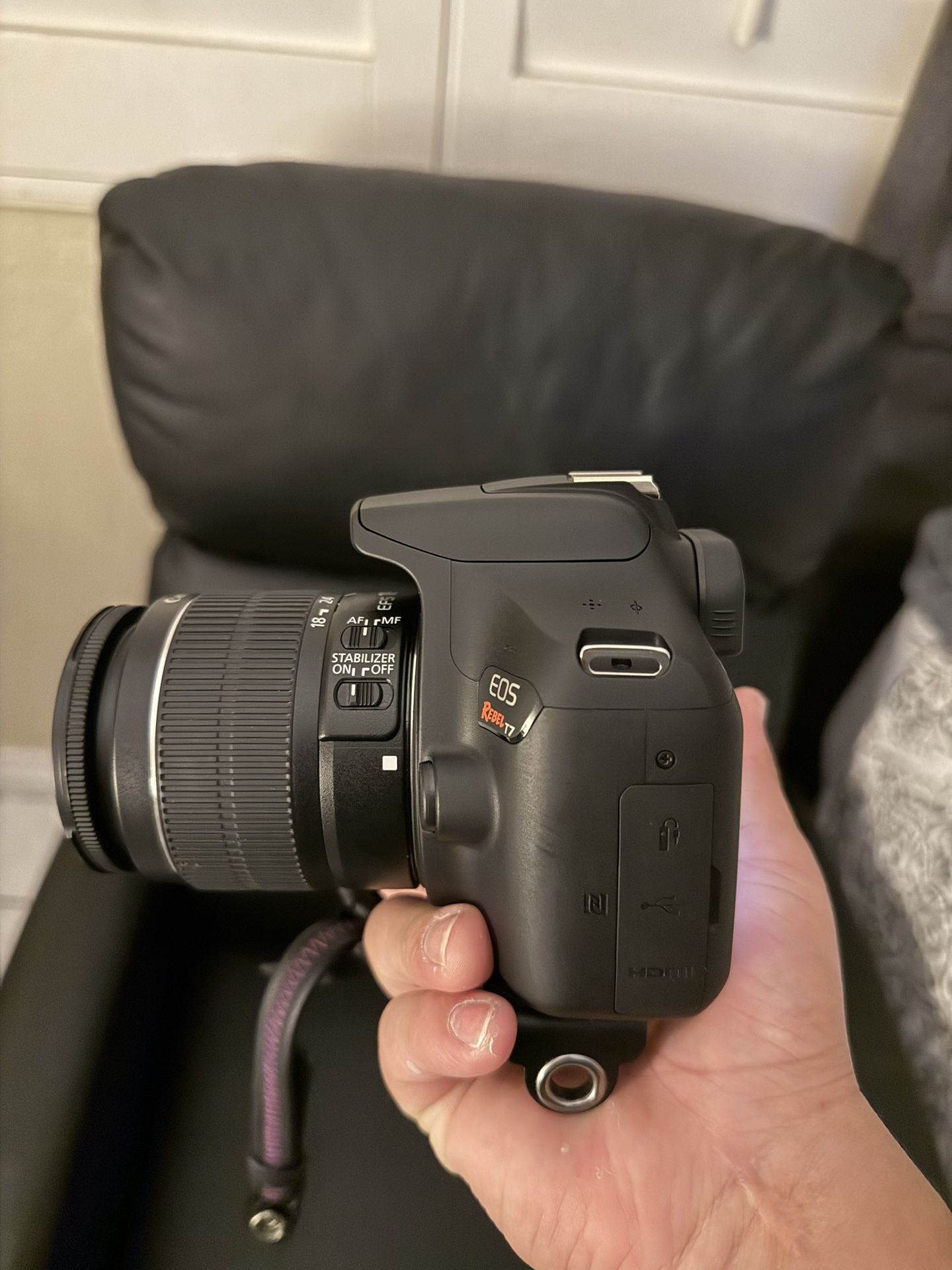 EOS Rebel T7
