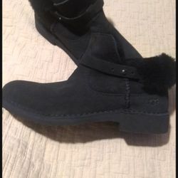 Ugg Boots Woman's Sz 8.5 New 
