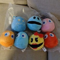 Ms.pacman And Ghost Plushies Brand New 