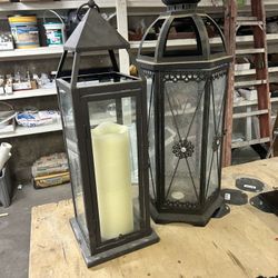 2 Candle Holders 