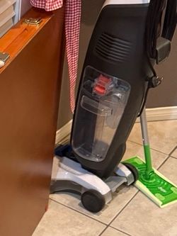 Bissell Upright Carpet Cleaner