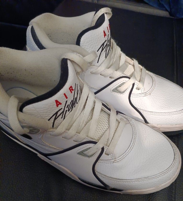 Nike air flight Tennis shoes