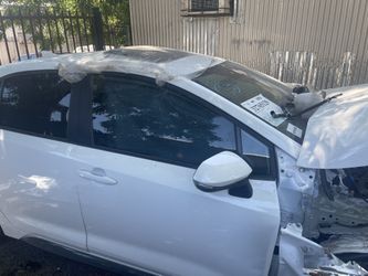 Partes Partes Toyota Corola 2021