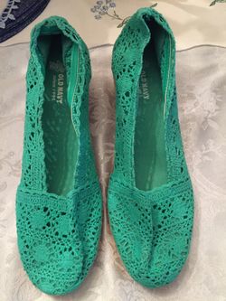 New Light Green Wedge Shoes Size 9 1/2