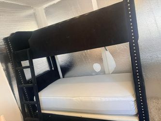 Bunk bed twin size
