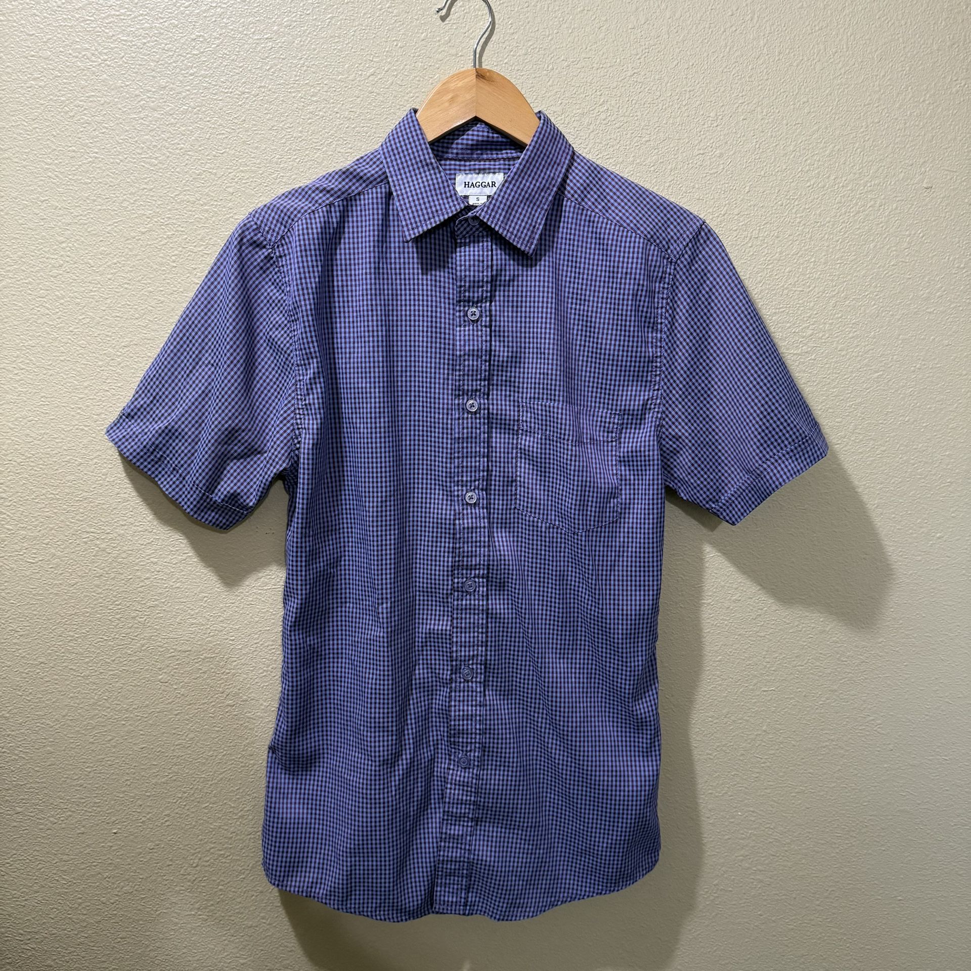 Men’s Small Haggar Periwinkle Purple Plaid Short Sleeve Button Up Shirt