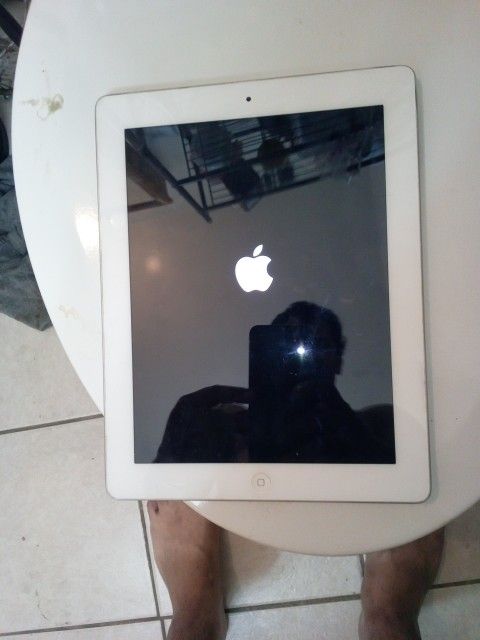 I Pad, 16GB, Used