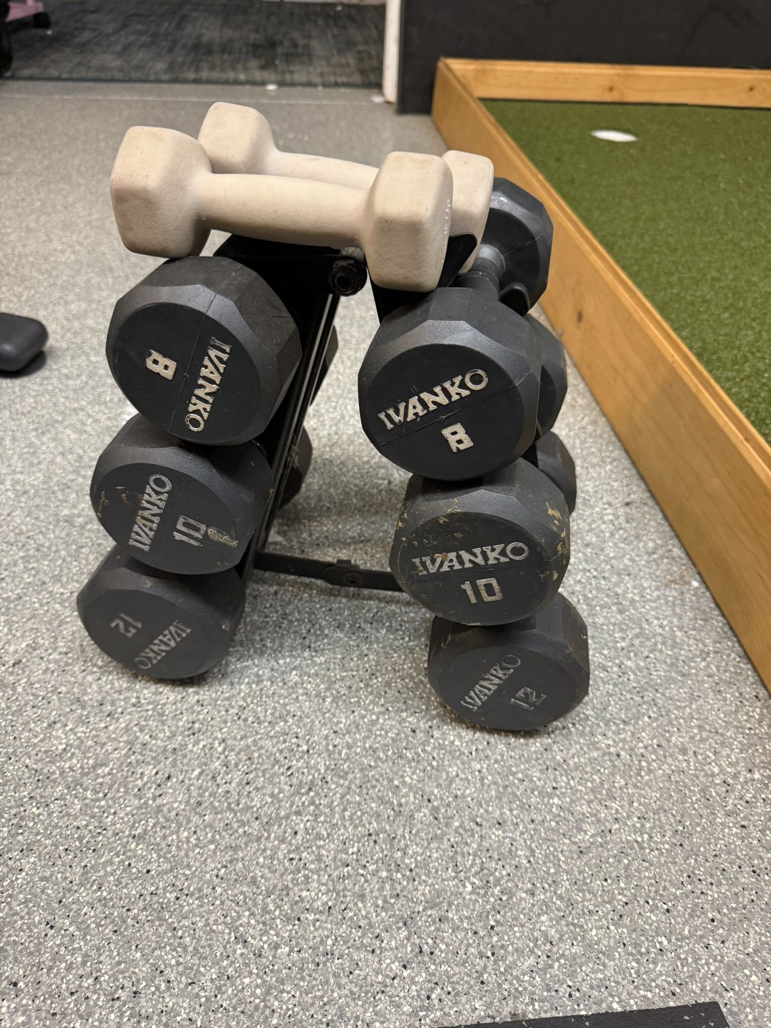 Workout Free Weights And Kettle Bell