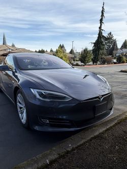 2017 Tesla Model S 60D - Free Supercharging