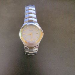 Citizen (Pre-Owned) Eco-Drive ($30)  watch 