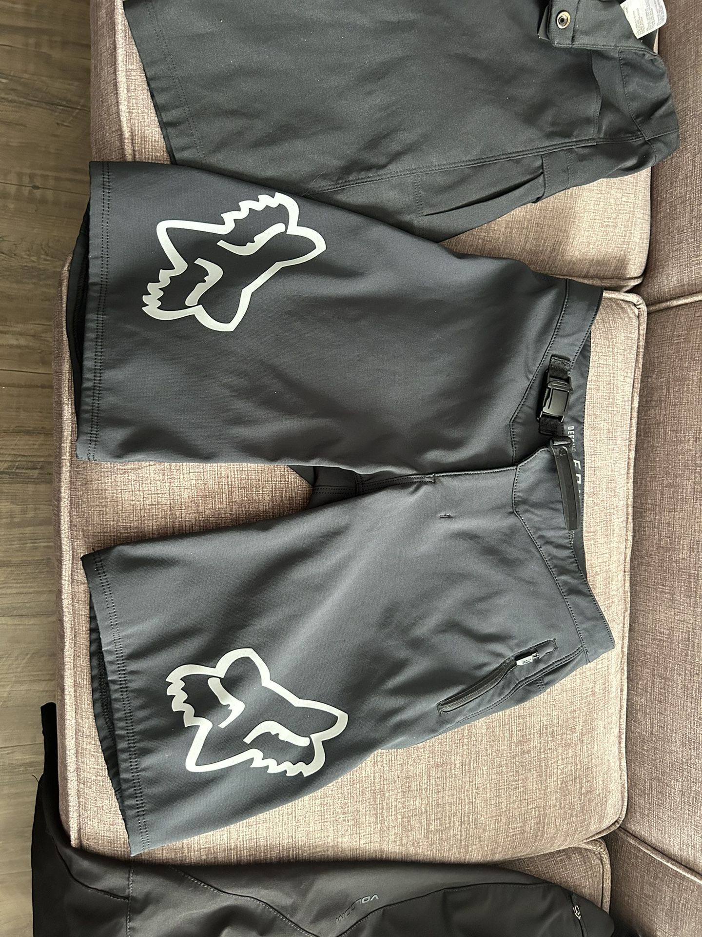 Youth Fox MTB Shorts And Pants