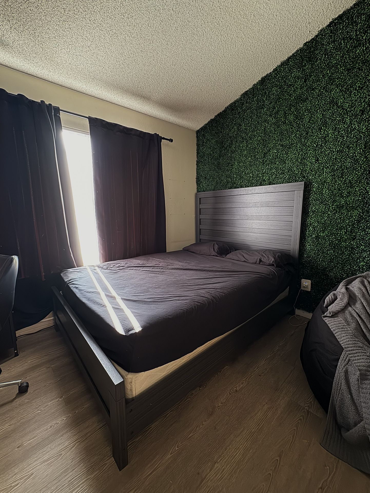 Queen Bed And Bed Frame