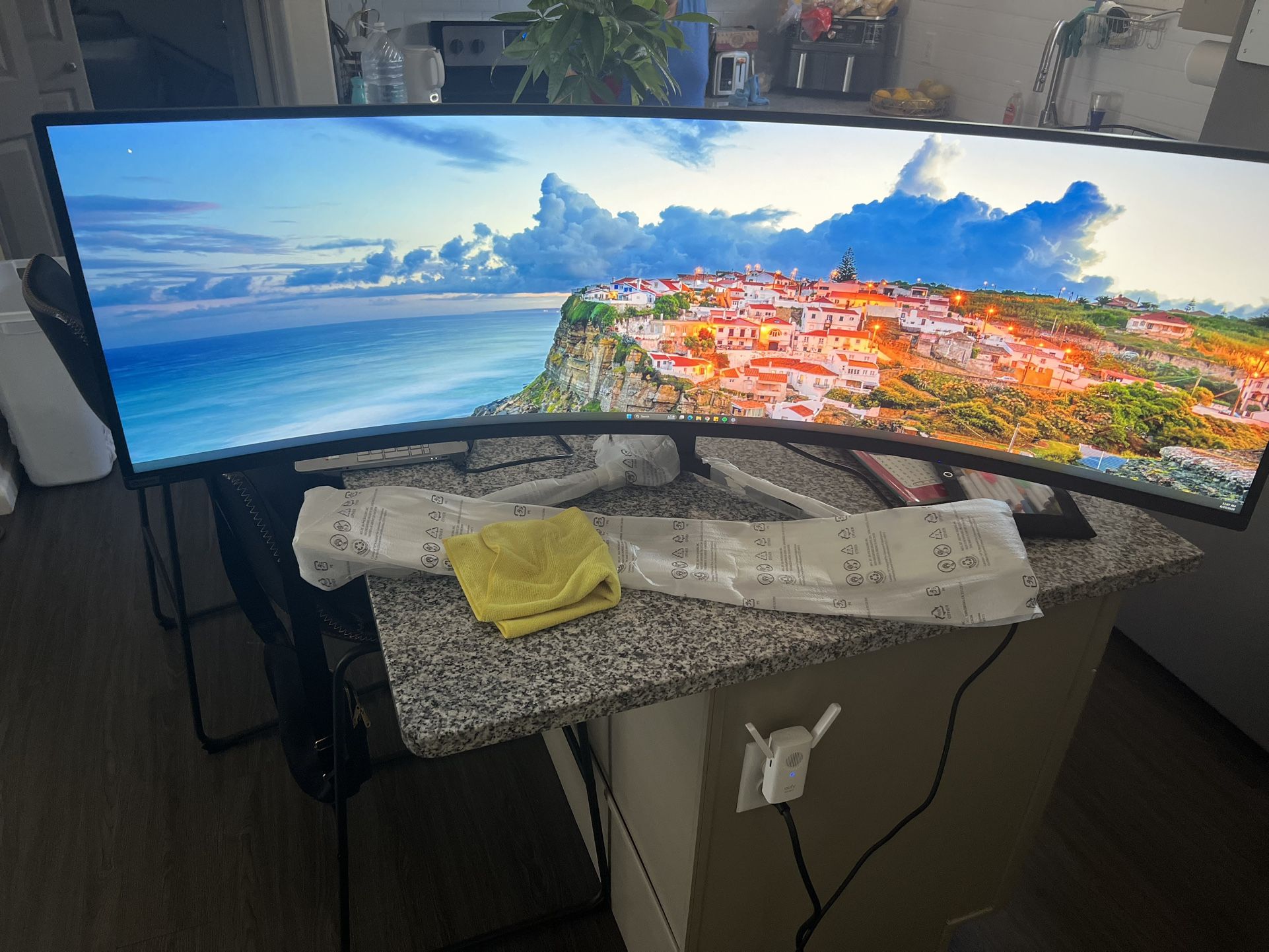 SAMSUNG Odyssey G9 49" QLED Gaming Monitor Dual QHD Display LC49G95TSSNXZA, 240Hz, 1000R Curved Screen, NVIDIA G-SYNC, FreeSync Premium Pro, Black