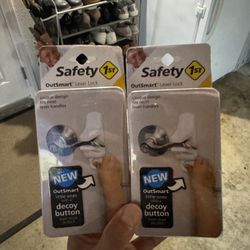 Baby proofing supplies (Safety 1st) 