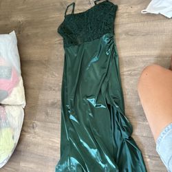 Green Windsor Prom Dress