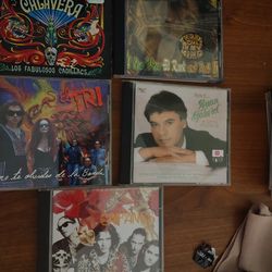 Music CDs (Spanish)