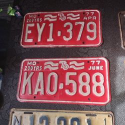 Classic License Plates, Antique Automobile...