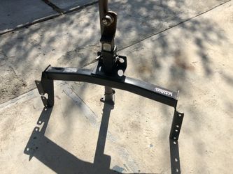 Hauls Trailer Hitch