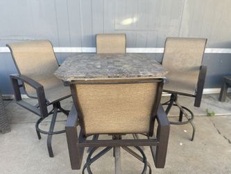 Tropitone Outdoor Patio Bar Set