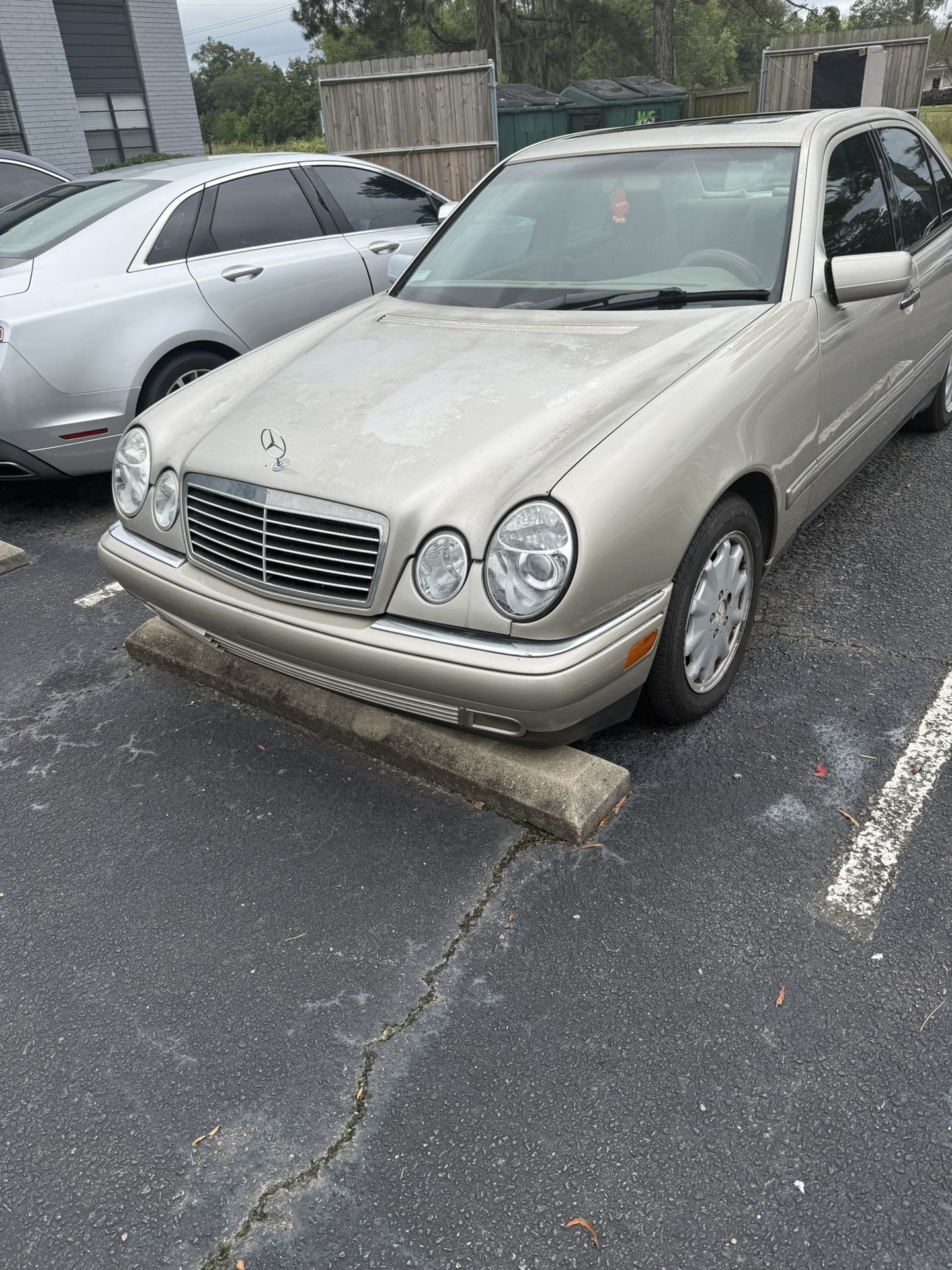 1998 Mercedes-Benz E-Class