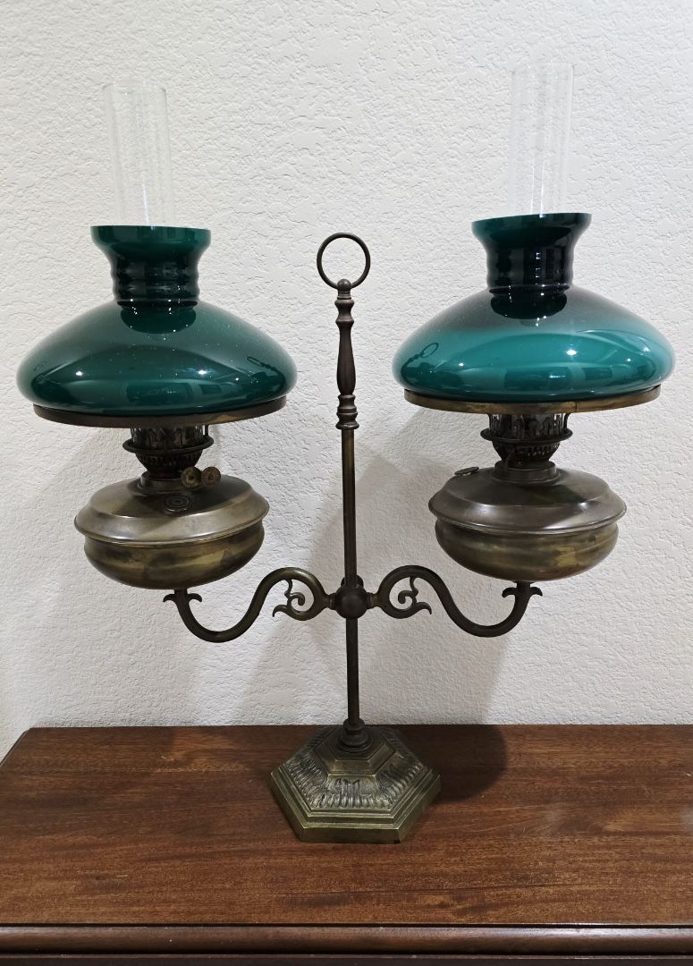 Antique Brass Duplex Hurricane Oil Lamp Made In England