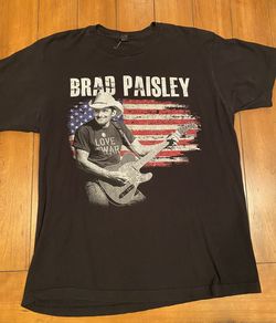 Brad Paisley World Tour Shirt