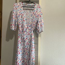 Women’s Clothes