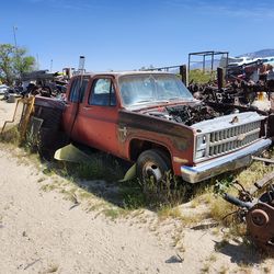 1980s 3+3 Square Body Chevy