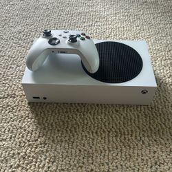 Xbox Series S 512 Gb Includes Controller 