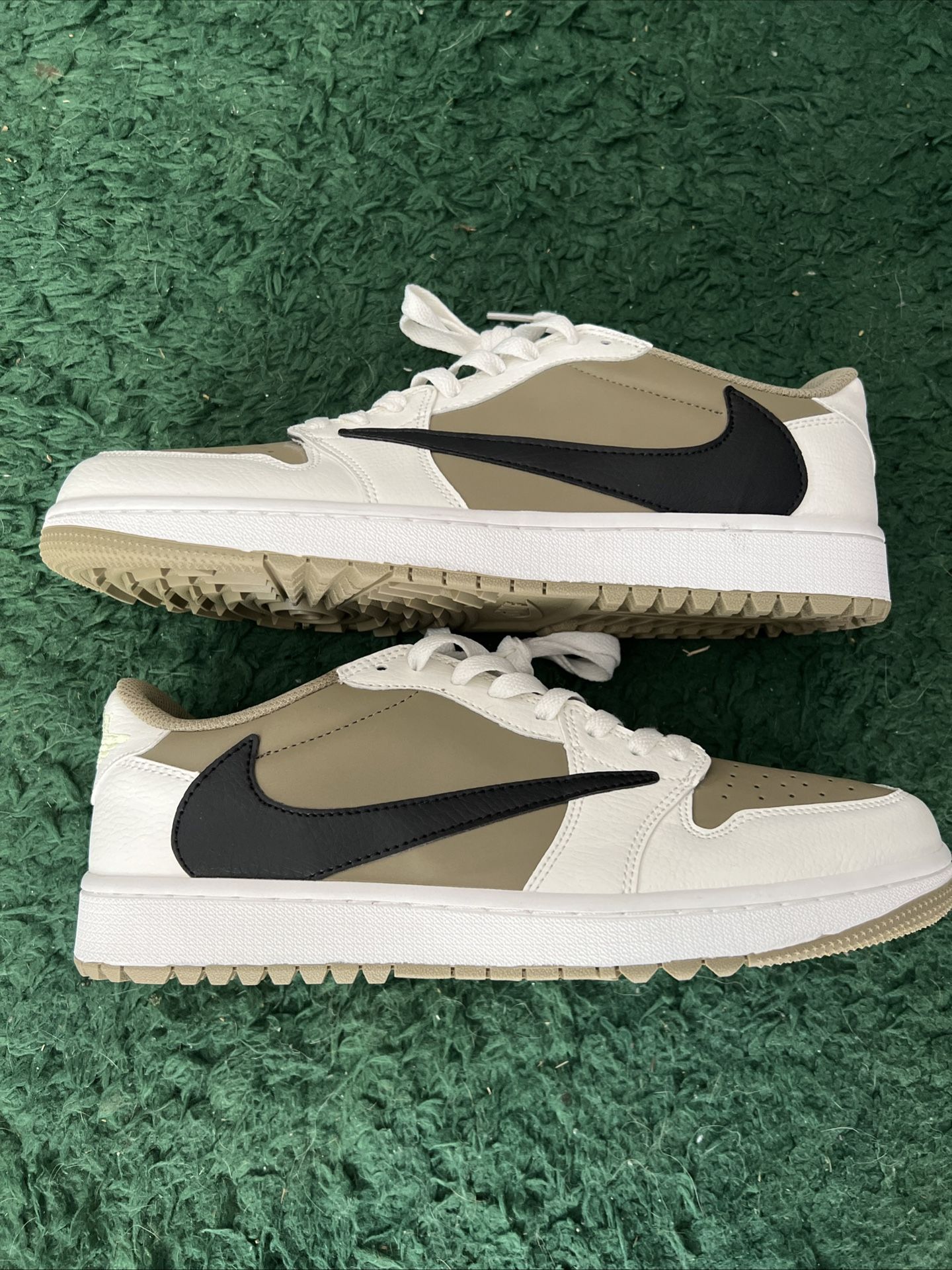 Air Jordan 1 Travis Scott GOLF