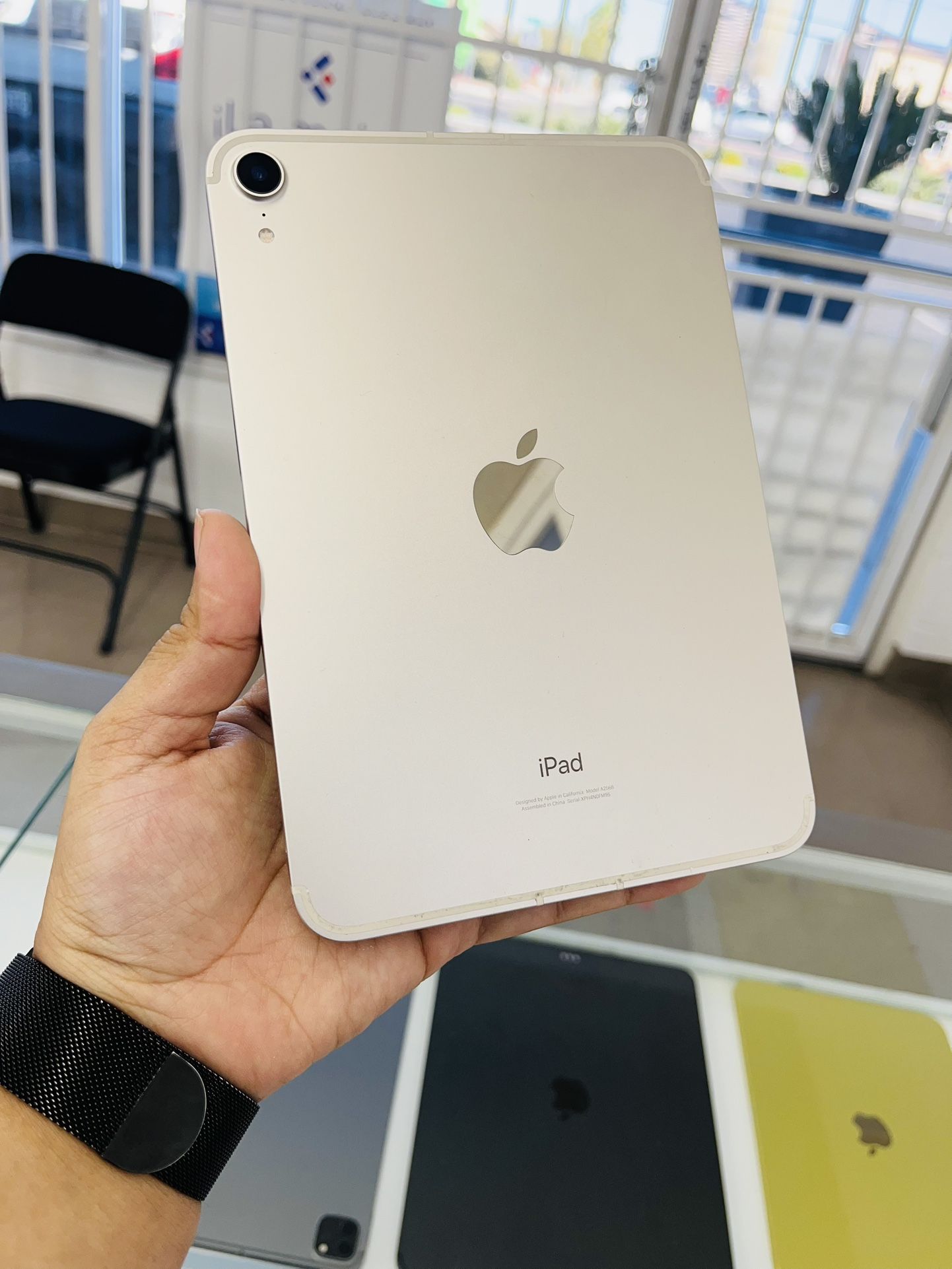 iPad Mini 6th Gen 64gb WiFi And LTE