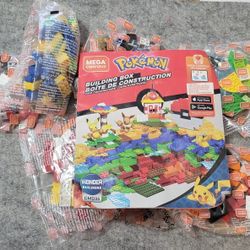 No Box Available Pokemon Building Set 450pc